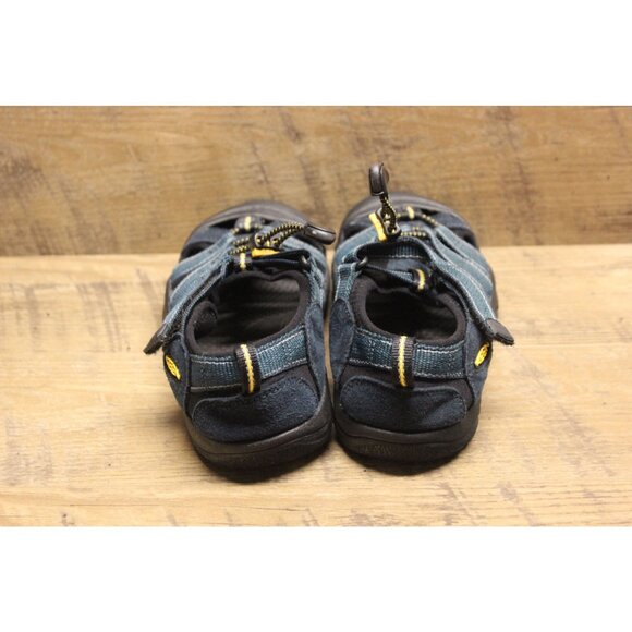 Keen Newport H2 Hiking Sandals Size 5 Big Kids Washable Outdoor‎ Shoes - Picture 3 of 13